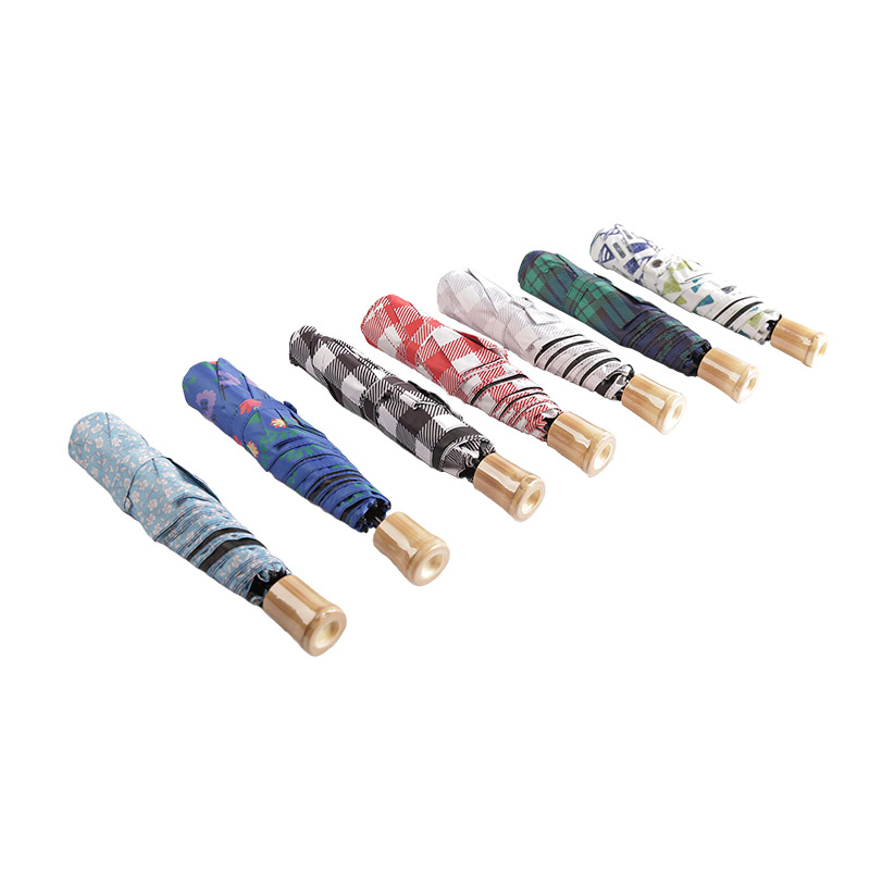 Mini více vzorů Pongee s potaženým trojitým deštníkem-0E6B0423