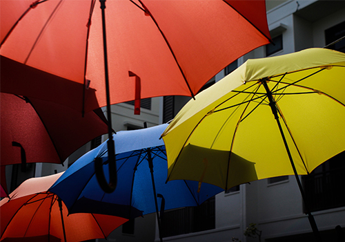 Analýza současného stavu vývoje trhu zastřešujícího průmyslu